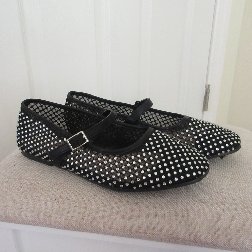 Cushionaire mesh ballet flats / Size 6